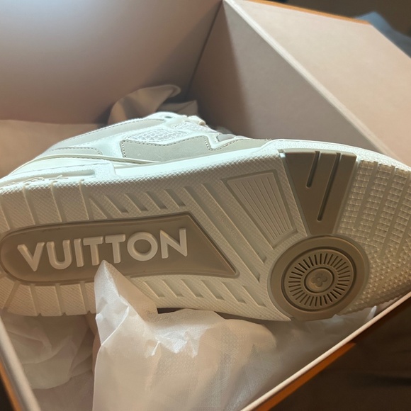 LV SKATE - Picture 4 of 5